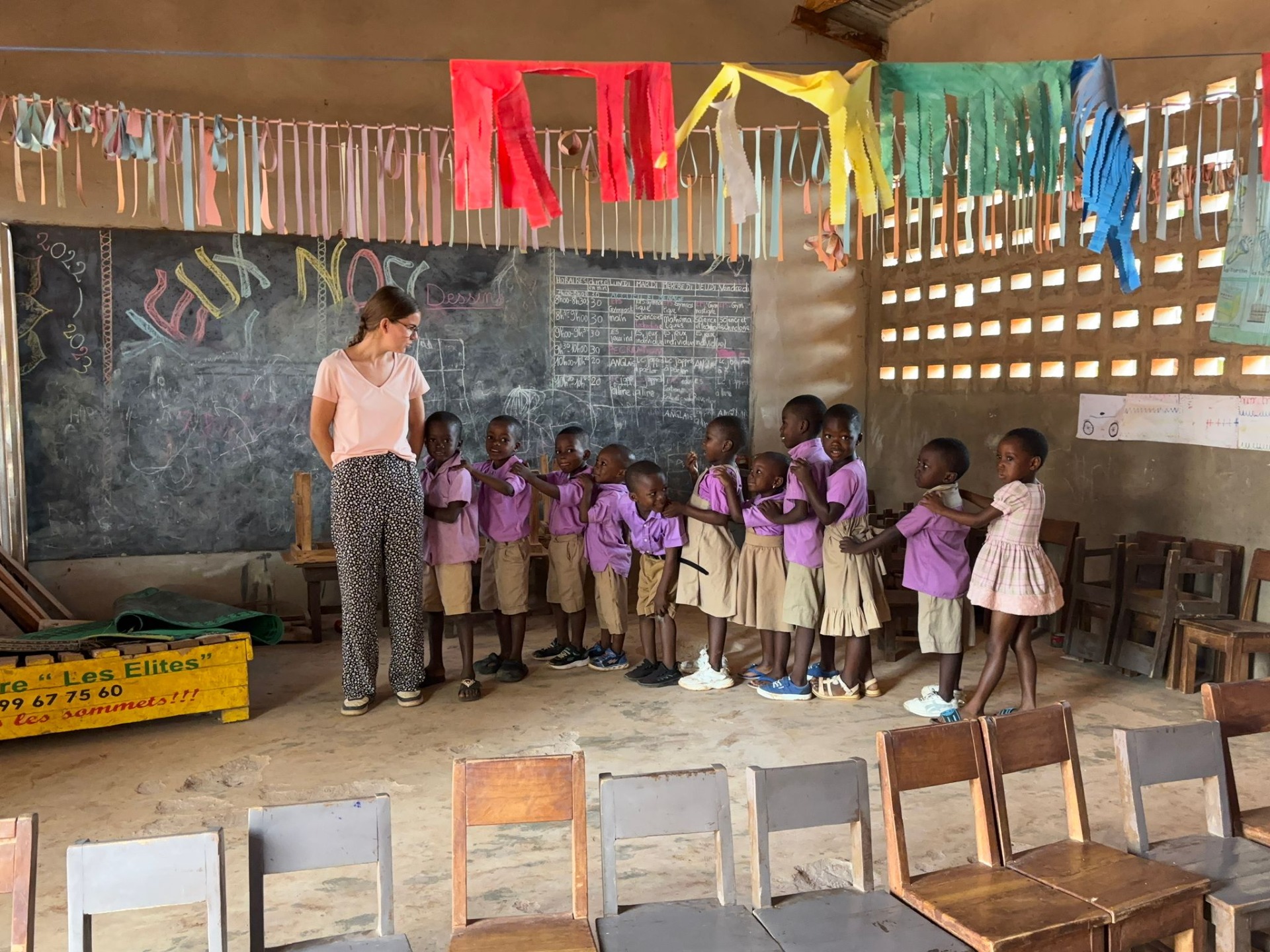 Stage d'éducateur spécialisé au Togo : animation éducative auprès d'enfants en milieu scolaire avec JVOSEC-Afrique.